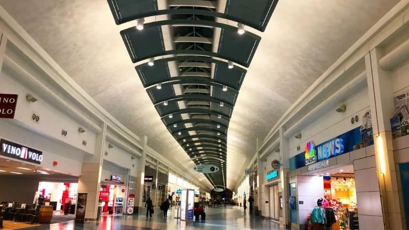 GoJet Airlines GRR Terminal
